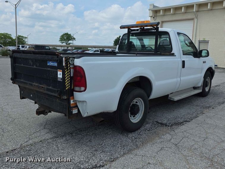 image for item FH6225 2003 Ford F250 Super Duty pickup truck