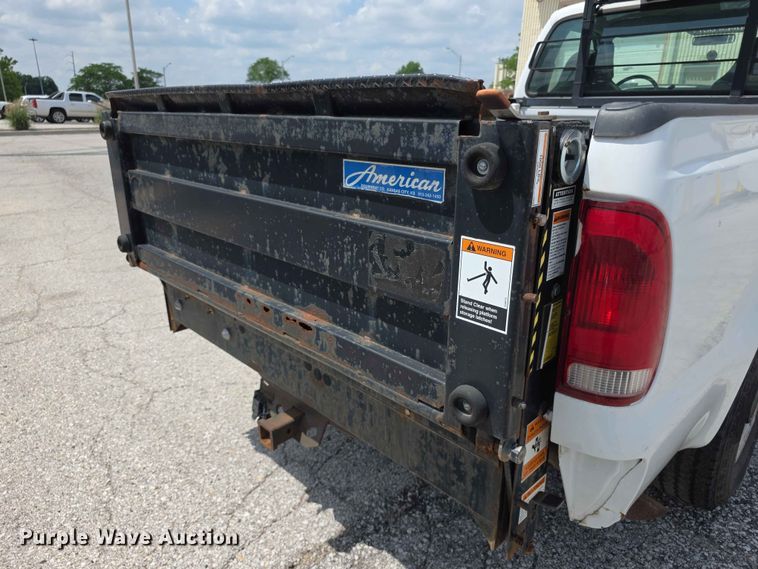 image for item FH6225 2003 Ford F250 Super Duty pickup truck