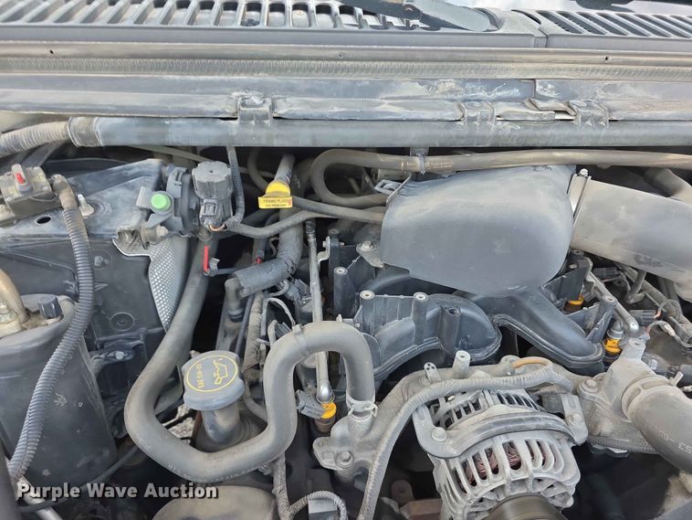 image for item FH6225 2003 Ford F250 Super Duty pickup truck