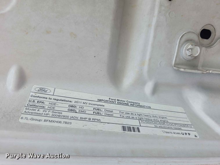 image for item FH6226 2011 Ford F550 Super Duty bucket truck