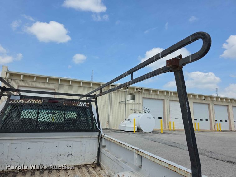 image for item FH6227 1998 Chevrolet Cheyenne 3500 Crew Cab pickup truck