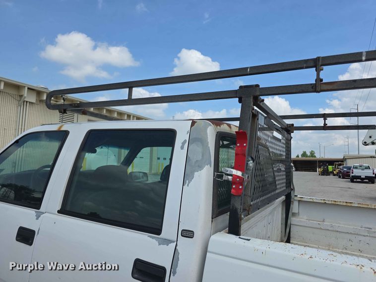 image for item FH6227 1998 Chevrolet Cheyenne 3500 Crew Cab pickup truck