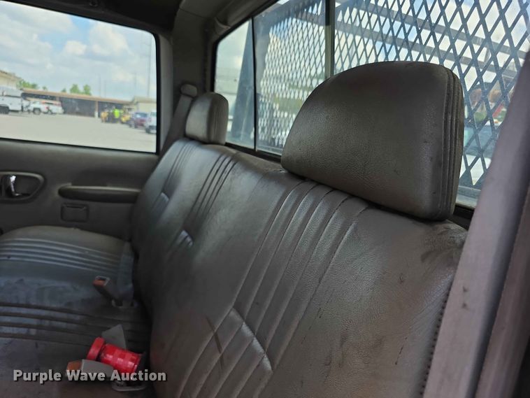 image for item FH6227 1998 Chevrolet Cheyenne 3500 Crew Cab pickup truck