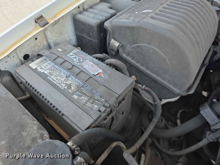 image for item FH6227 1998 Chevrolet Cheyenne 3500 Crew Cab pickup truck