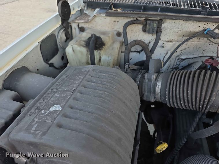 image for item FH6227 1998 Chevrolet Cheyenne 3500 Crew Cab pickup truck