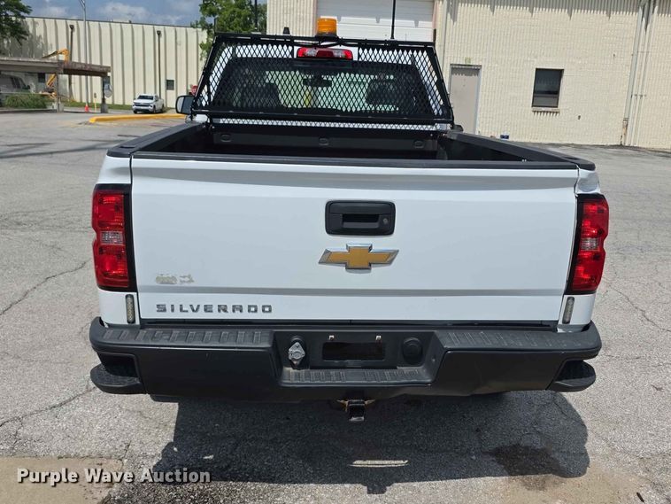 image for item FH6228 2017 Chevrolet Silverado 1500 pickup truck