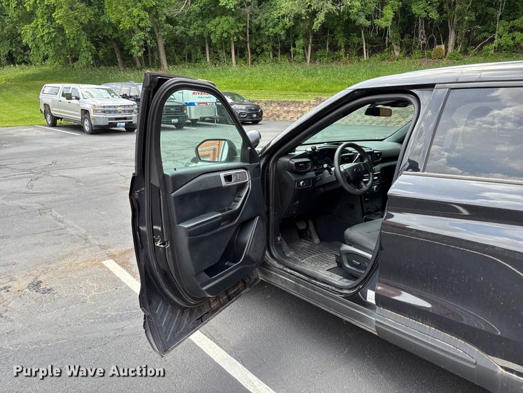 image for item FH7154 2021 Ford Explorer Police Interceptor SUV