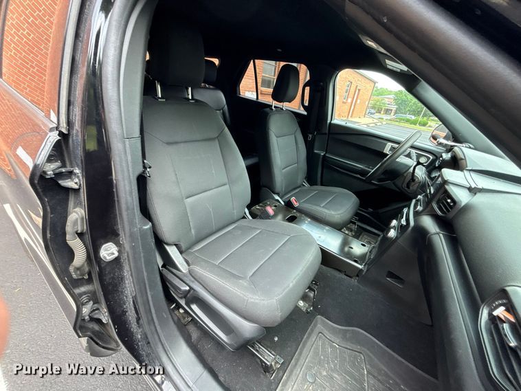 image for item FH7154 2021 Ford Explorer Police Interceptor SUV