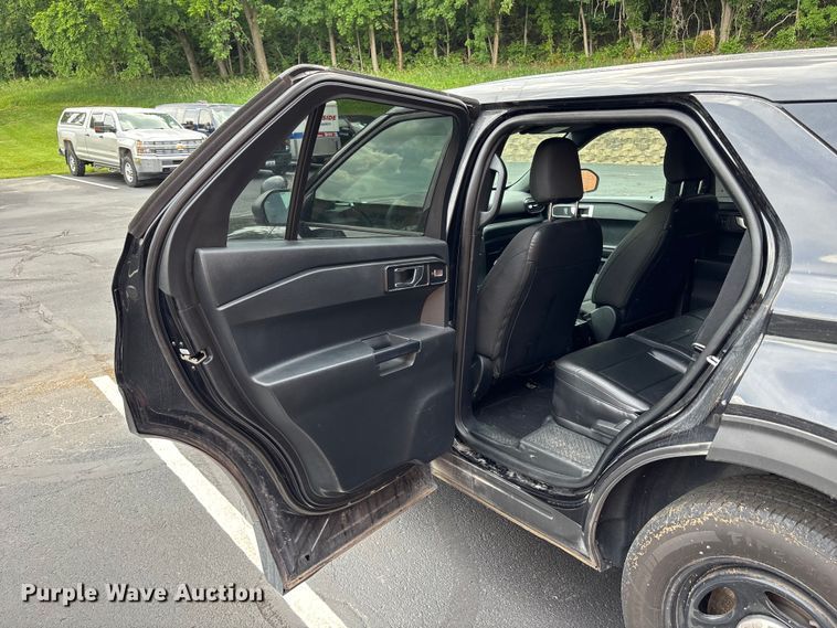image for item FH7154 2021 Ford Explorer Police Interceptor SUV