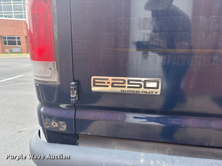 image for item FH7155 2008 Ford E250 van