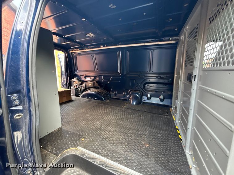 image for item FH7155 2008 Ford E250 van