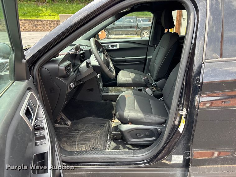 image for item FH7157 2020 Ford Explorer Police Interceptor SUV