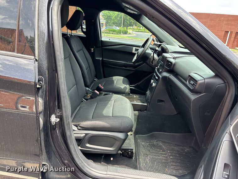 image for item FH7157 2020 Ford Explorer Police Interceptor SUV