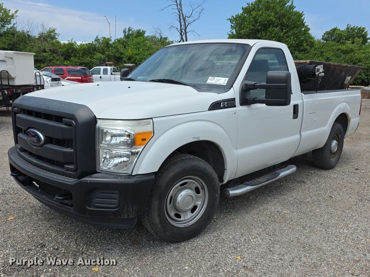 2012 Ford F350 Super Duty XL pickup truck