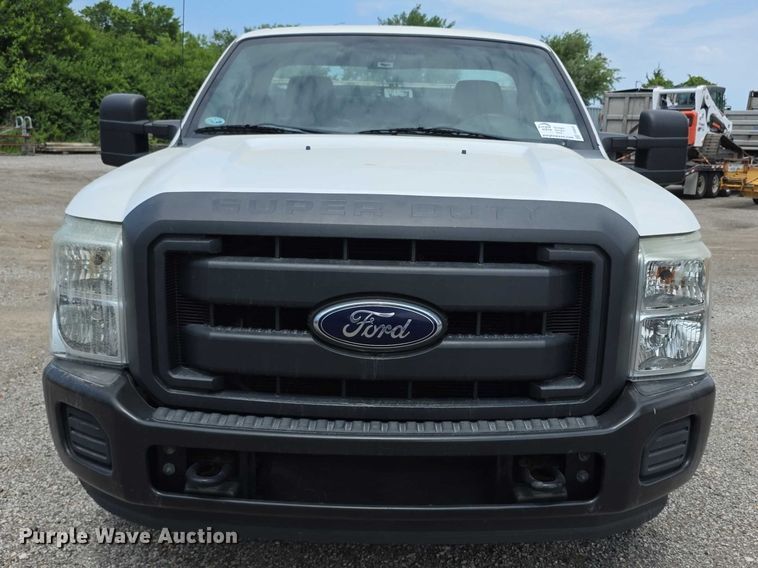 image for item FI0643 2012 Ford F350 Super Duty XL pickup truck