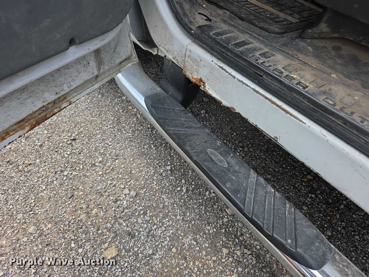 image for item FI0643 2012 Ford F350 Super Duty XL pickup truck