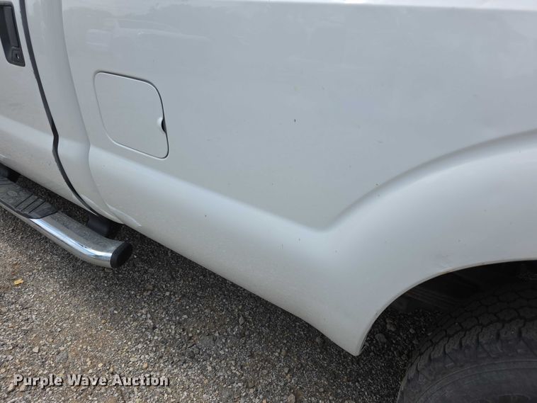 image for item FI0643 2012 Ford F350 Super Duty XL pickup truck