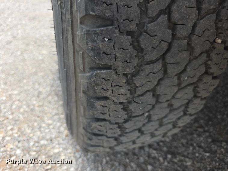 image for item FI0643 2012 Ford F350 Super Duty XL pickup truck