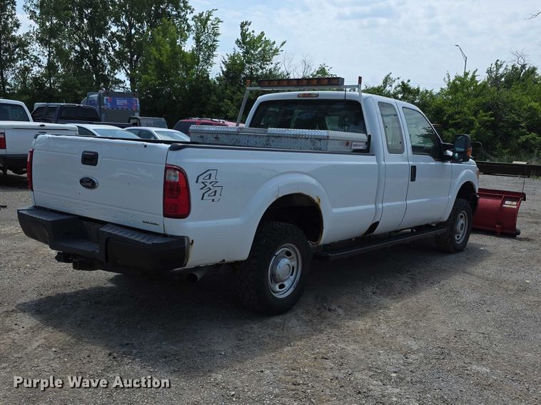 image for item FI0991 2013 Ford F250 Super Duty XL Ext. Cab pickup truck