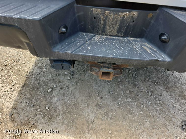image for item FI0991 2013 Ford F250 Super Duty XL Ext. Cab pickup truck