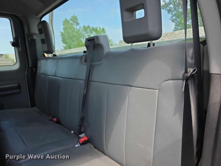 image for item FI0991 2013 Ford F250 Super Duty XL Ext. Cab pickup truck