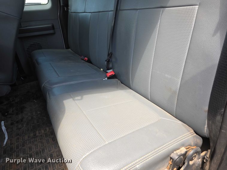 image for item FI0991 2013 Ford F250 Super Duty XL Ext. Cab pickup truck