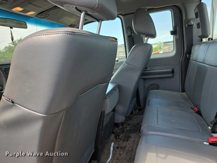 image for item FI0991 2013 Ford F250 Super Duty XL Ext. Cab pickup truck
