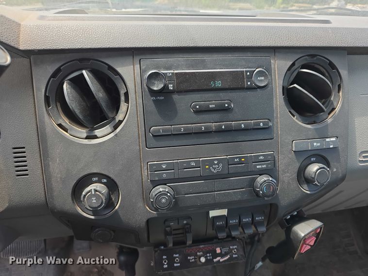 image for item FI0991 2013 Ford F250 Super Duty XL Ext. Cab pickup truck