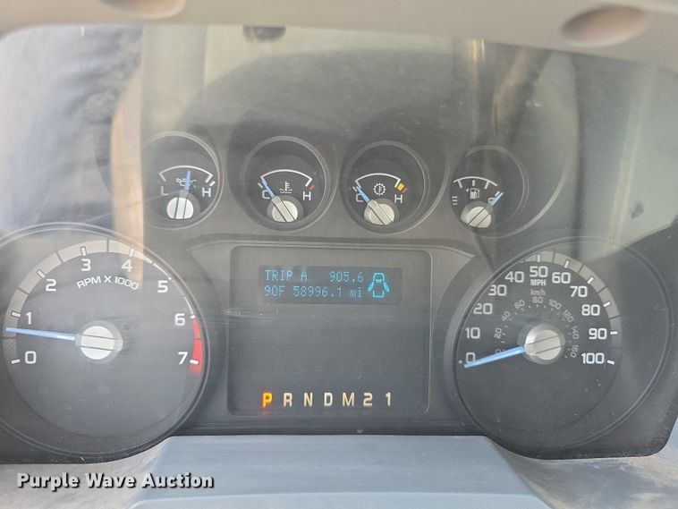 image for item FI0991 2013 Ford F250 Super Duty XL Ext. Cab pickup truck