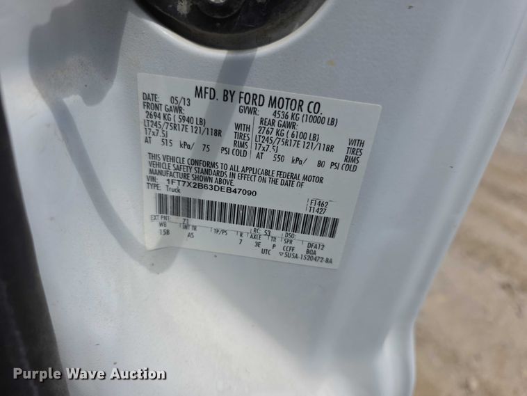 image for item FI0991 2013 Ford F250 Super Duty XL Ext. Cab pickup truck