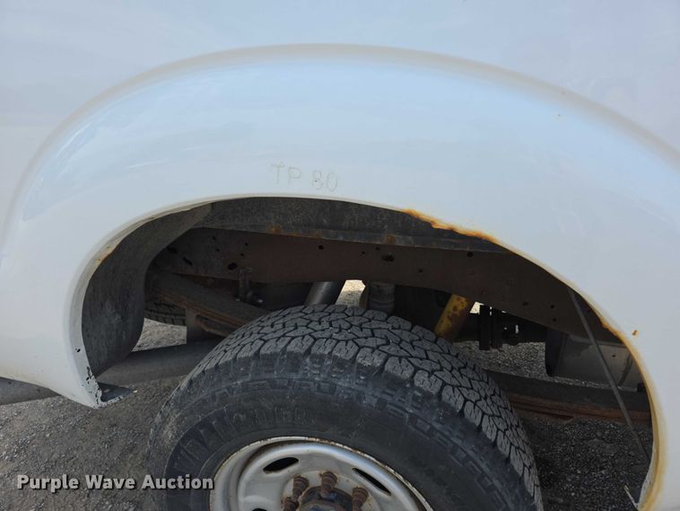 image for item FI0992 2011 Ford F250 Super Duty XL Ext. Cab pickup truck