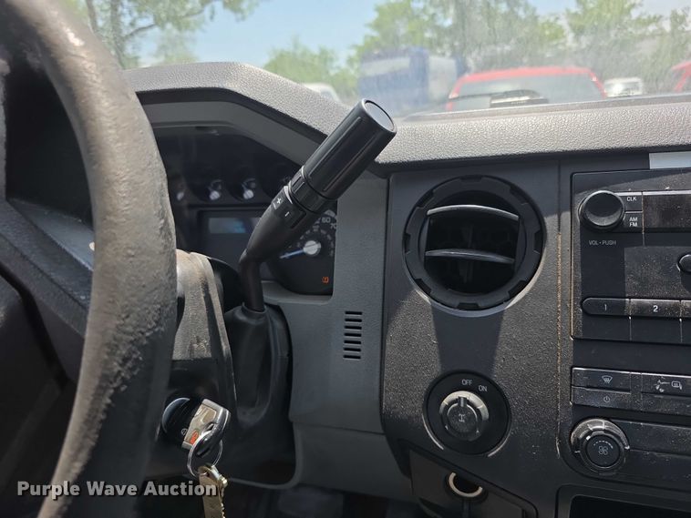 image for item FI0992 2011 Ford F250 Super Duty XL Ext. Cab pickup truck