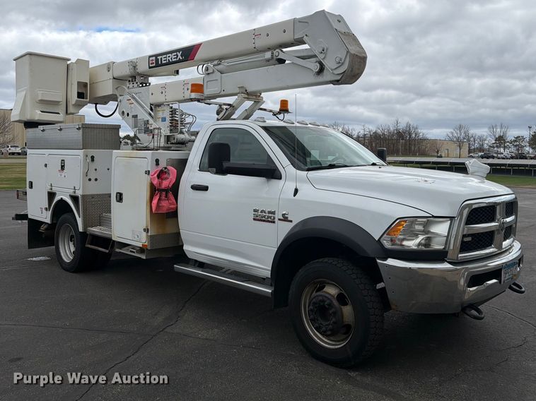 image for item FK0140 2016 RAM 5500 bucket truck