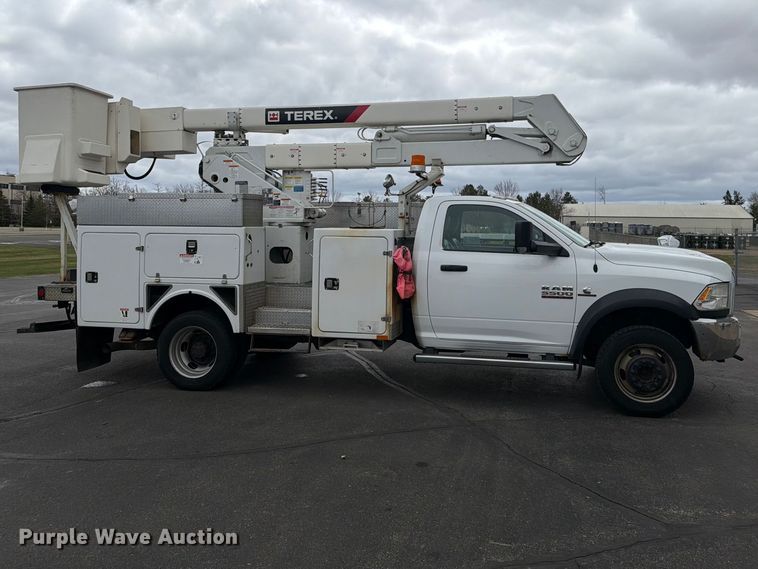 image for item FK0140 2016 RAM 5500 bucket truck