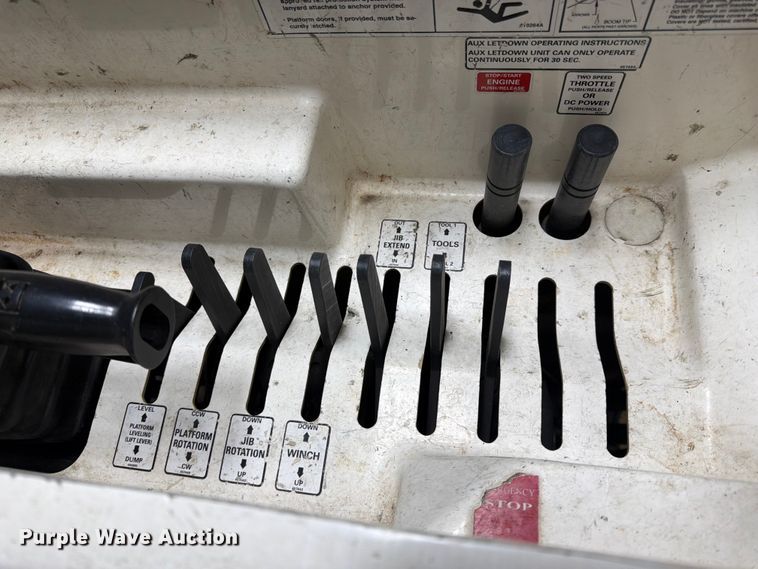 image for item FK0140 2016 RAM 5500 bucket truck