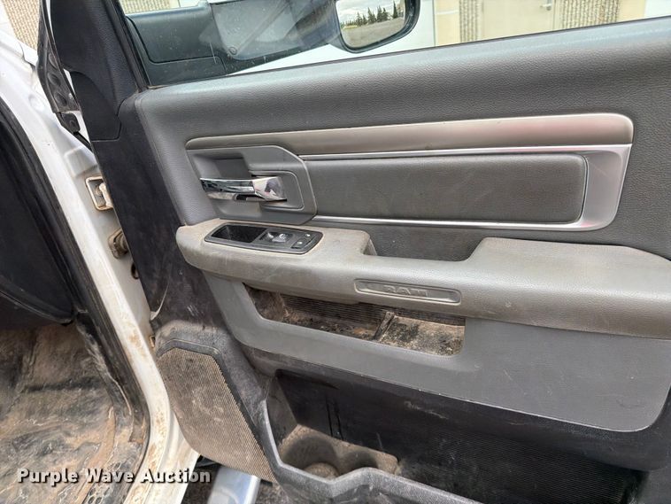 image for item FK0140 2016 RAM 5500 bucket truck