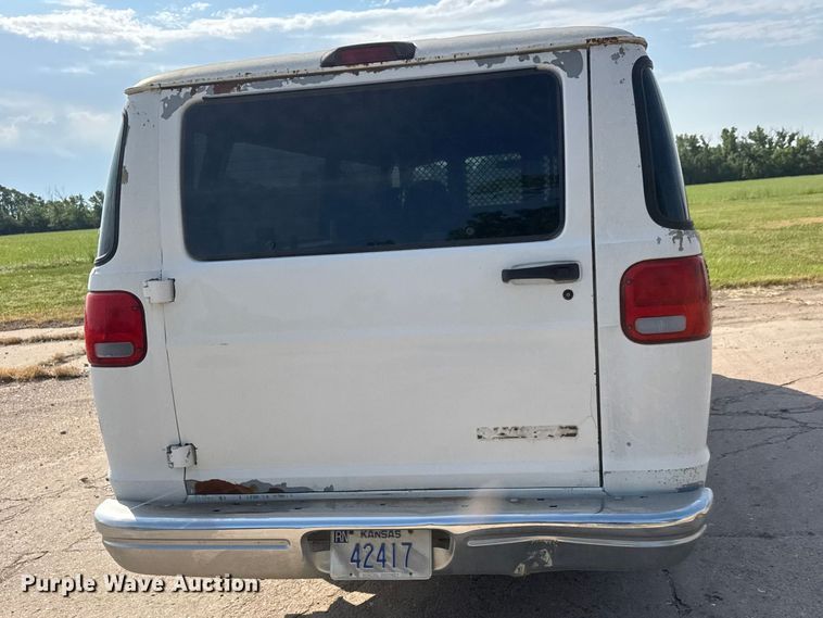 image for item NA9301 1997 Dodge Ram Wagon B3500 van