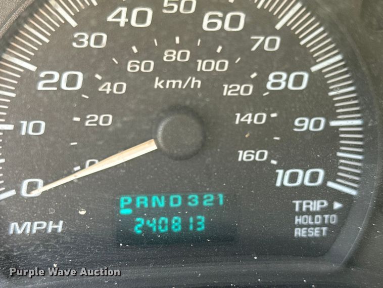 image for item NA9302 2006 Chevrolet Express 3500 van
