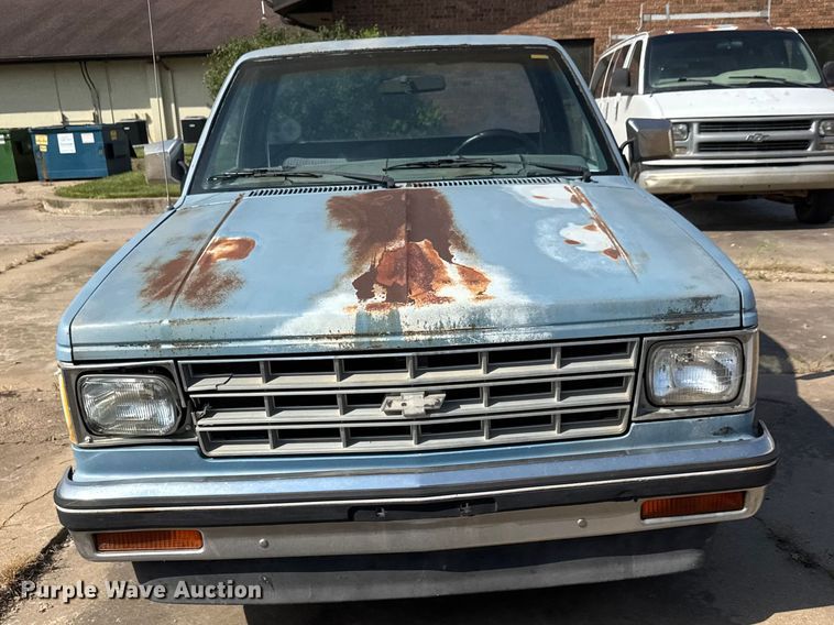 image for item NA9303 1982 Chevrolet S10 pickup truck