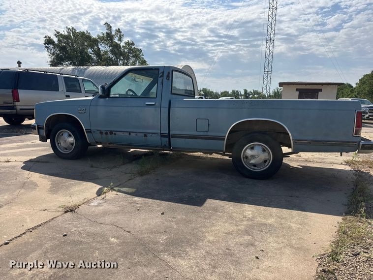 image for item NA9303 1982 Chevrolet S10 pickup truck