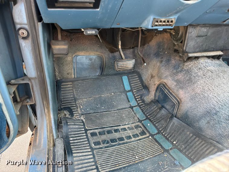 image for item NA9303 1982 Chevrolet S10 pickup truck