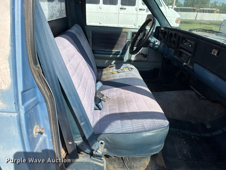 image for item NA9303 1982 Chevrolet S10 pickup truck