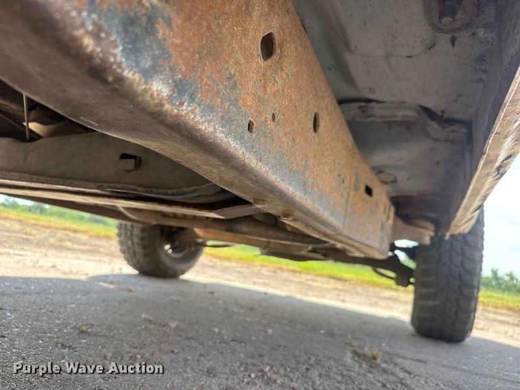 image for item NA9304 1989 Chevrolet S10 pickup truck
