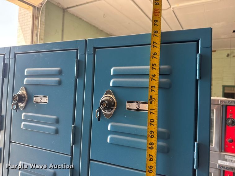 image for item NA9307 (5) sets of lockers