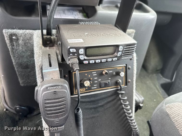 image for item NA9309 1992 Ford E350 ambulance