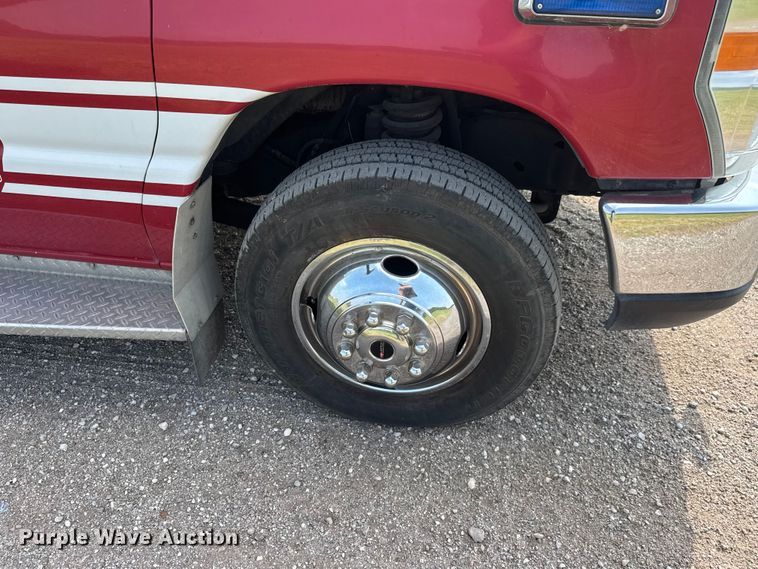 image for item NA9310 2009 Ford E450 ambulance