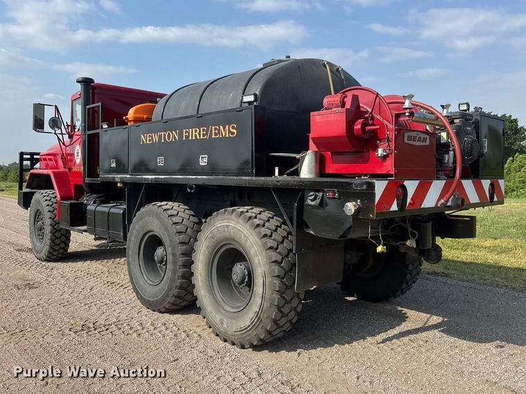 image for item NA9311 1986 AMGN M923 A1 brush fire truck