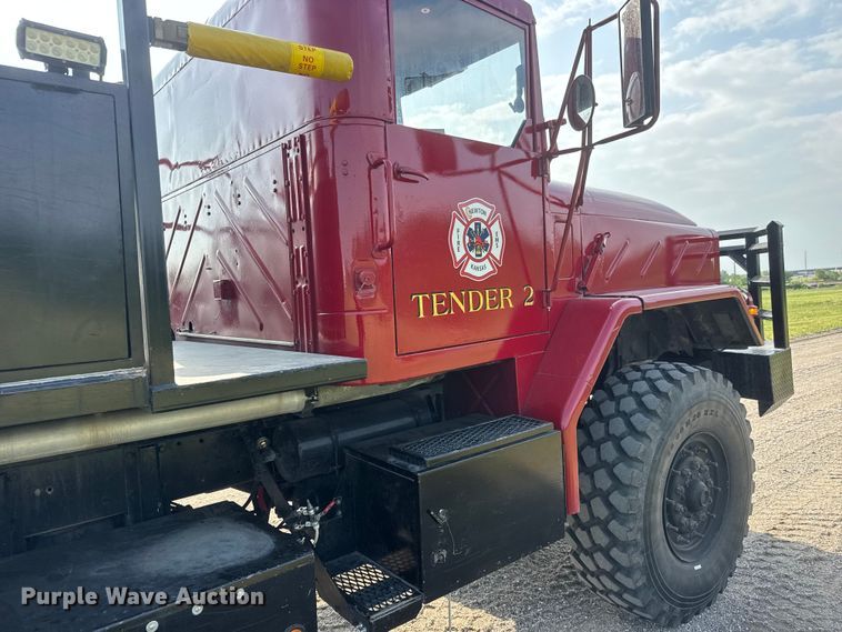 image for item NA9311 1986 AMGN M923 A1 brush fire truck