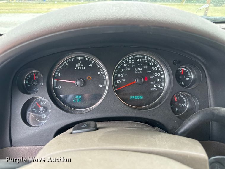 image for item NA9312 2011 Chevrolet Suburban SUV