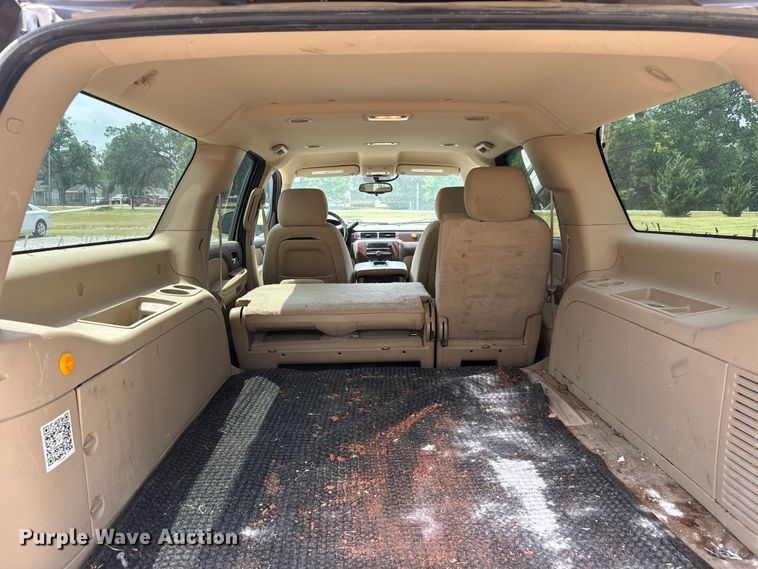 image for item NA9312 2011 Chevrolet Suburban SUV